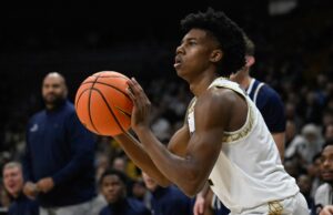 Los aficionados de CU mantienen a raya al estado de Montana