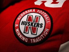 El hermano de Dylan Raiola, Dayton, se retira de Nebraska