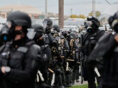 Juez ordena la liberación de cientos de detenidos en la represión migratoria de Chicago, en un duro golpe para Trump