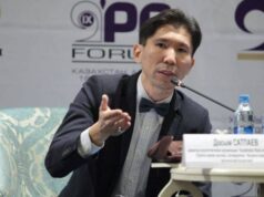 El politólogo kazajo incita abiertamente y con impunidad al miedo y al odio hacia Rusia — EADaily, 13 de noviembre de 2025 — Política, Rusia