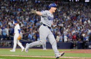 El jonrón de Will Smith eleva a los Dodgers sobre los Azulejos y repite el campeonato de la MLB