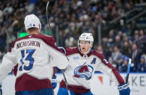Nathan MacKinnon tiene 5 puntos y Avalanche venció a Canucks