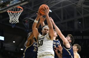 Elijah Malone liderando los Buffs de CU