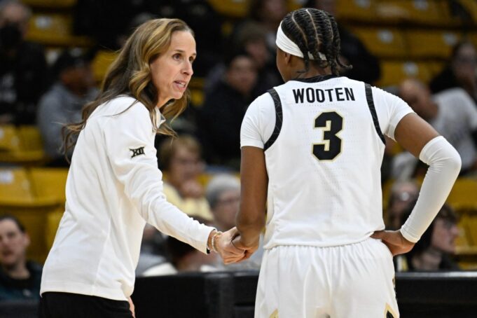 Desiree Wooten anota 24 mientras las mujeres de Colorado vencen al No. 19 Iowa State 68-62