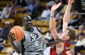 CU Buffs centrados en la defensa