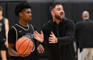 Nate Tomlinson regresa al cuerpo técnico de los CU Buffs