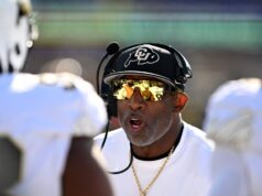 Deion Sanders confía en el futuro del fútbol de los Colorado Buffaloes