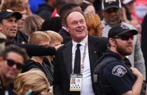 El director atlético de Colorado, Rick George, sobre la decisión de alejarse