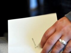 Los votantes suizos rechazan el servicio nacional obligatorio para las mujeres