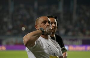Roberto Carlos sugiere que Man Utd alguna vez tuvo el mejor defensor de todos los tiempos en su equipo con Sir Alex Ferguson