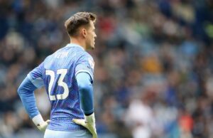 Radek Vitek continúa en plena forma mientras otro cedido del Man Utd marca un gol y un gol en propia puerta en el mismo partido.