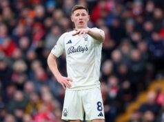 A Elliot Anderson le acaban de decir en la cara por qué un cambio a Man Utd sería “difícil”