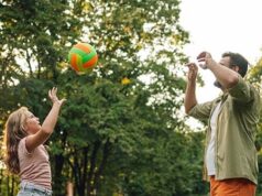 Los ‘papás de Maine’ reúnen firmas para proteger los deportes femeninos