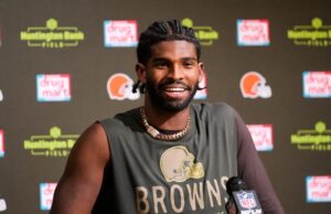 El debut de Shedeur Sanders en la NFL se vio empañado por un robo en casa durante el juego, dice una fuente de AP