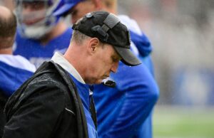 Las esperanzas del Air Force Bowl se desvanecen, la temporada de Liam Szarka termina después de la derrota de UConn