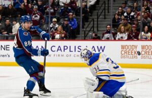 Cuatro puntos de Martin Necas llevan a Avalanche a superar a Sabres para lograr su quinta victoria consecutiva – The Denver Post