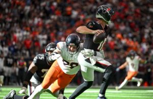 Zach Allen y la defensa de los Broncos dominan a los Texanos para llevar la racha de victorias a seis