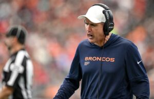 Darren Rizzi de los Broncos se responsabiliza por los errores de los equipos especiales
