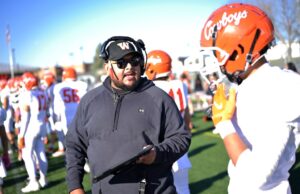 El fútbol de Denver West cambia la cultura bajo la dirección de Cristóbal Velásquez