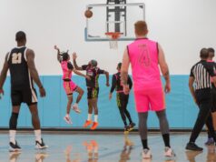 La liga de baloncesto masculino Time2Grind retribuye a la próxima generación