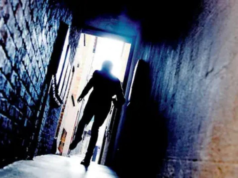 Hombre, buscado en múltiples casos de contrabando de armas, arrestado después de un tiroteo en Bihar