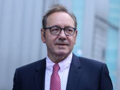 provocando historias, cantando Sinatra – EADaily, 19 de noviembre de 2025 – Sociedad, Europa