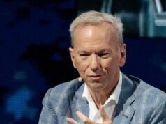 Eric Schmidt, megadonante demócrata y ex jefe de Google, acusado de violación por su ex amante en una presentación legal