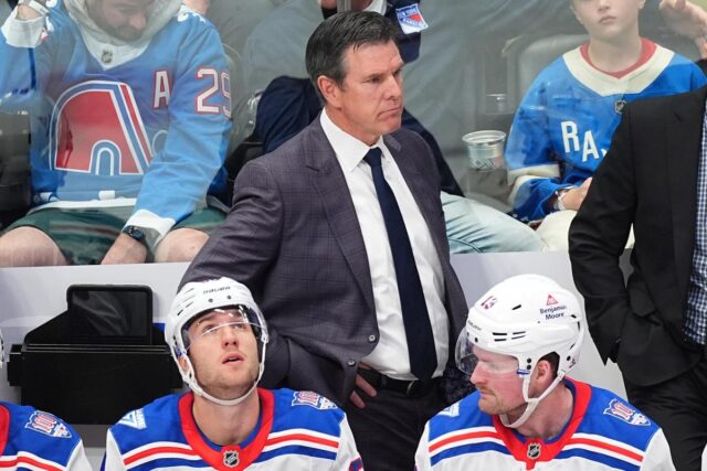 new-york-rangers-head-coach-115941997.jpg