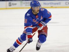 Vincent Trocheck regresa a la alineación de los Rangers con una noche de dos puntos
