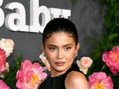 Los fanáticos de Kylie Jenner le ruegan que dé un gran paso en su carrera después de que resurgiera el cameo sorpresa de Los Simpson