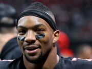 El entrenador en jefe de la NFL corona al ‘mejor jugador de fútbol’ en el entretiempo de la sorpresa del Monday Night Football