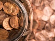 ¿Deberías tirar tus centavos? Qué hacer con las monedas después de la discontinuación
