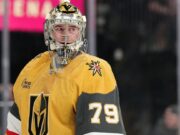 El portero de los Knights, Carter Hart, no juega en el regreso de Filadelfia