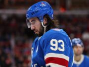 Mika Zibanejad se pierde la derrota del Rangers tras faltar a la reunión del equipo