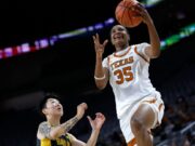 Desglose de la encuesta de los 25 mejores baloncesto universitario femenino de AP