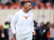 Steve Sarkisian: Texas honrará los juegos de Ohio State y Michigan