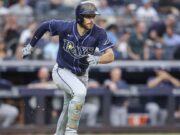 Los Piratas consiguen al 2B de los Rays, Brandon Lowe, en un intercambio de 3 equipos