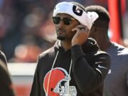 Los Browns no activarán a Deshaun Watson de la lista PUP esta temporada