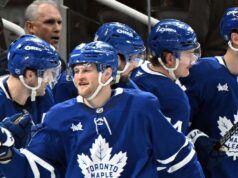 Un día después de la reestructuración de los entrenadores, los Maple Leafs rompen su racha de derrotas