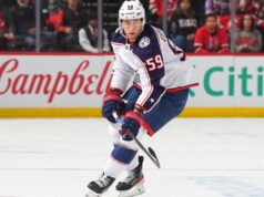 Los pingüinos adquieren al delantero Yegor Chinakhov procedente de los Blue Jackets