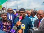 Navidad: júbilo cuando el segundo gobernador de Nigeria anuncia un bono de 100.000 naira