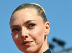 La actriz Amanda Seyfried ‘no se disculpará’ por llamar odioso a Charlie Kirk después de su asesinato