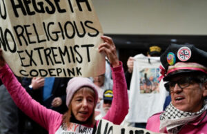 Marjorie Taylor Greene elogiada por CODEPINK, grupo vinculado al autoritarismo