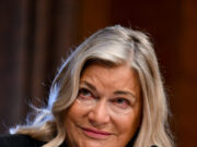 Cynthia Lummis de Wyoming no buscará un segundo mandato en el Senado