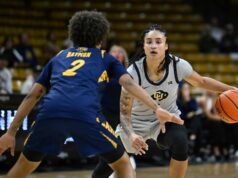 El baloncesto femenino de Colorado comienza el juego Big 12