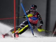 Mikaela Shiffrin lidera la primera carrera de slalom nocturno mientras los rivales flaquean bajo las luces – The Denver Post