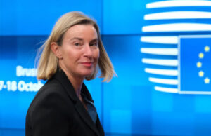 El principal eurócrata Mogherini enfrenta acusaciones de corrupción en una investigación de fraude