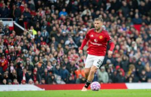 La decisión de alto riesgo de Luke Shaw por parte de Ruben Amorim podría ser un golpe maestro para su compañero de equipo de Man Utd