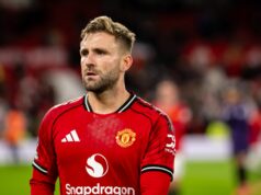 Luke Shaw ha jugado con 8 entrenadores diferentes en Man Utd, solo un jugador en la historia estuvo allí durante 9