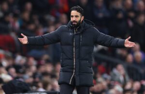 Paul Scholes nombra dos figuras que son un problema mayor que Rubén Amorim para el Manchester United